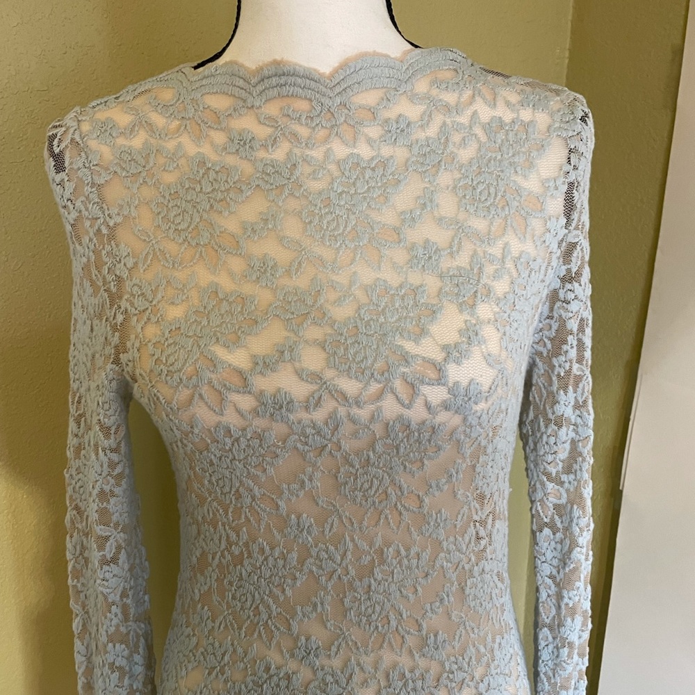 O2 Collection Lace Top - Picture 3 of 9